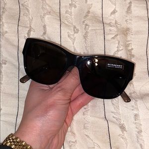 Small frame Burberry sunglasses